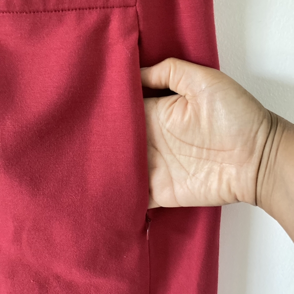 Pre-loved Diane von Furstenberg Red Pencil Skirt - UK Size 6-8 - Picture 5 of 17